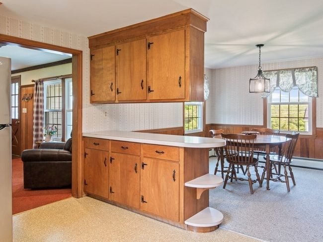 32 Westview Dr, House other with 3 bedrooms, 2 bathrooms and 6 parking in Sutton MA | Image 13