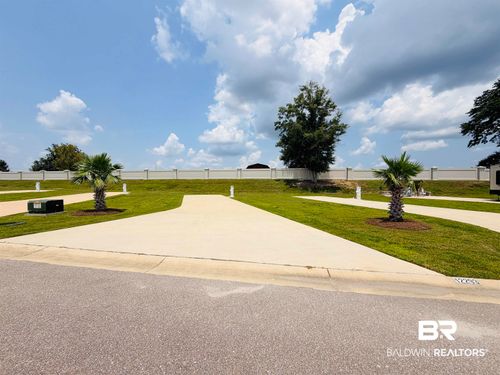 12293 Gateway Dr, Elberta, AL, 36530-4425 | Card Image