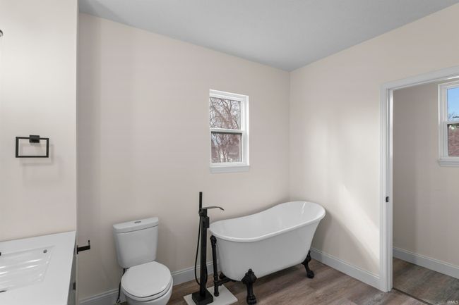 1107 E Clinton St, House other with 3 bedrooms, 2 bathrooms and null parking in Frankfort IN | Image 25