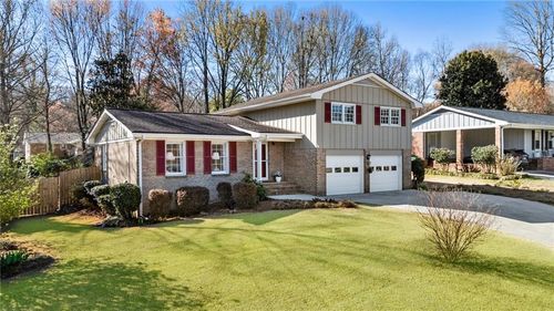 6784 Tilton Ln, Atlanta, GA, 30360-1563 | Card Image