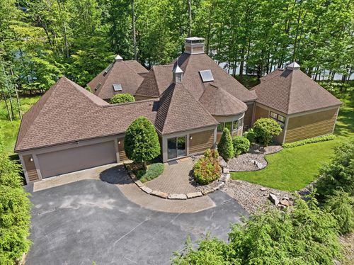 11 Canouan Ct, Dubois, PA, 15801 | Card Image