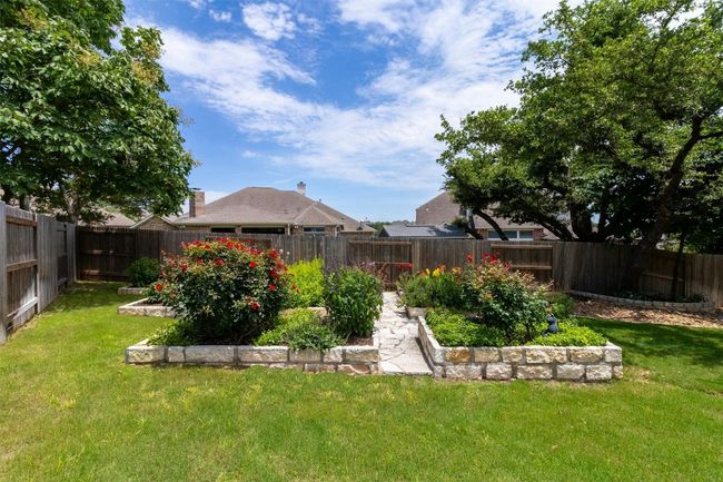 204 Saddleback Rd, House other with 3 bedrooms, 2 bathrooms and 2 parking in Austin TX | Image 31
