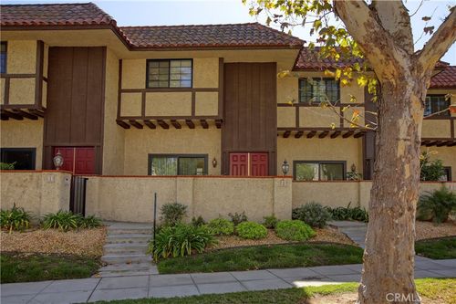 2-400 W Riverside Dr, Burbank, CA, 91506 | Card Image
