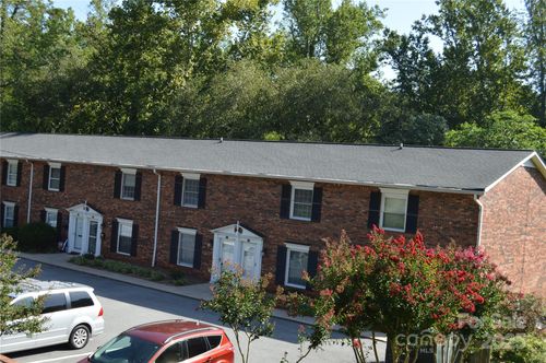 5-824 6th St, Hickory, NC, 28601-3534 | Card Image