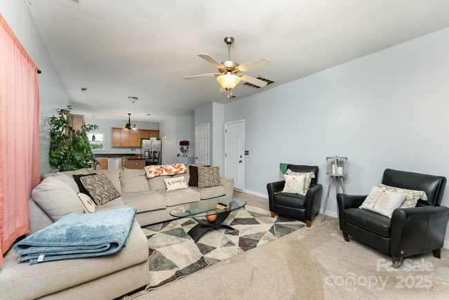 7218 Cascading Pines Dr, House other with 3 bedrooms, 4 bathrooms and null parking in Tega Cay SC | Image 9