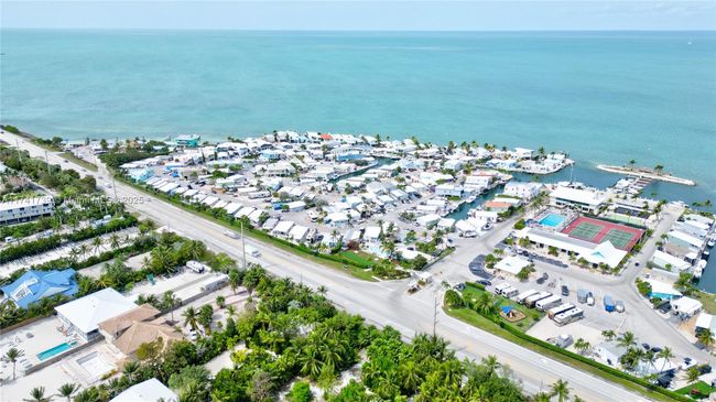 65821 Overseas Hwy, House other with 2 bedrooms, 1 bathrooms and null parking in Long Key FL | Image 45