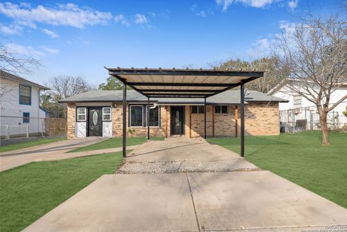 2227 Hicks Ave, San Antonio, TX, 78210-3702 | Card Image