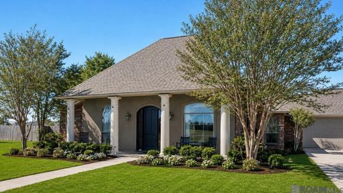 38108 Floyd Webb Rd, Prairieville, LA, 70769-3981 | Card Image