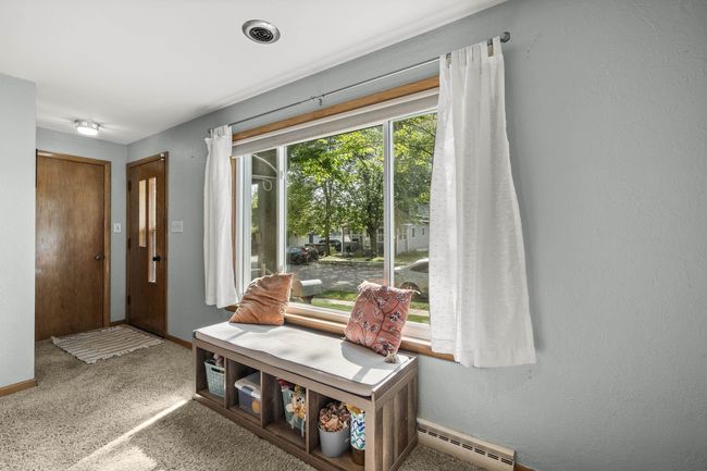 425 3 Rd St, House other with 4 bedrooms, 2 bathrooms and null parking in Stevens Point WI | Image 4