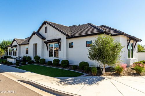 11095 N Folsom St, Surprise, AZ, 85388-3351 | Card Image