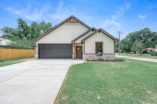 213 Turman Street, Mineola, TX, 75773 | Card Image