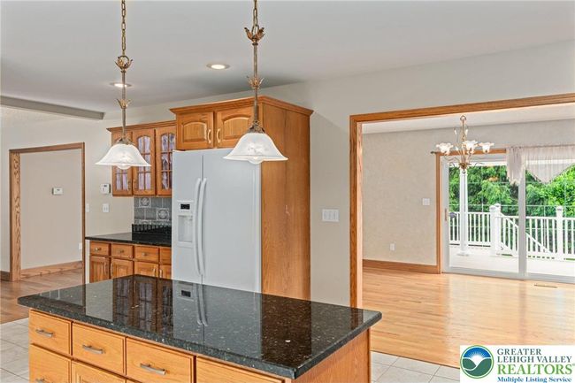 230 W Moorestown Rd, House other with 4 bedrooms, 4 bathrooms and null parking in WIND GAP PA | Image 37