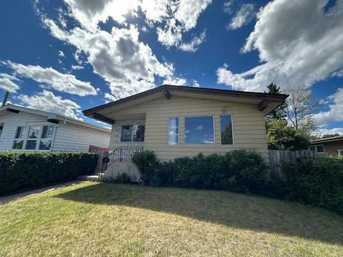 5406 54 Street, Ponoka, AB, T4L1L9 | Card Image