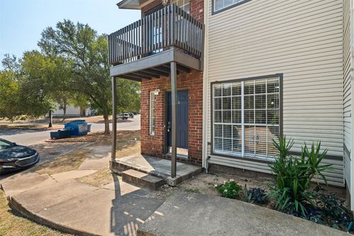 apt-a-1806 River Crossing Cir, Austin, TX, 78741-3244 | Card Image