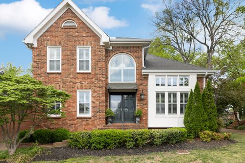 29 Belcaro Cir, Nashville, TN, 37215-6110 | Card Image
