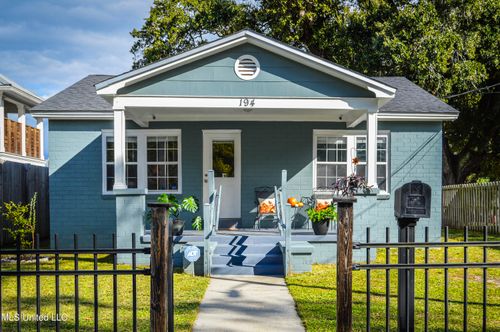 194 Hoxie St, Biloxi, MS, 39530-4533 | Card Image