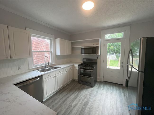 4032 Burnham Ave, House other with 3 bedrooms, 2 bathrooms and null parking in Toledo OH | Image 7