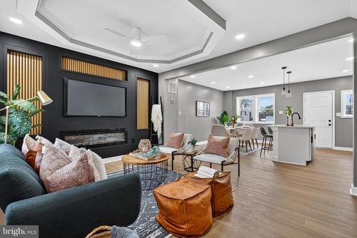 2657 Park Heights Ter, BALTIMORE, MD, 21215-6734 | Card Image