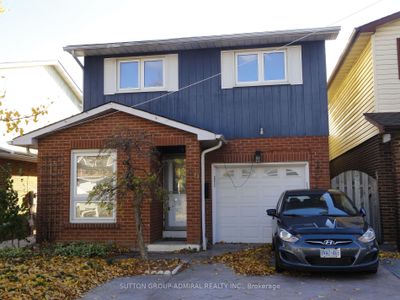 46 Lady Stewart Blvd, House other with 3 bedrooms, 2 bathrooms and 3 parking in Brampton ON | Image 3