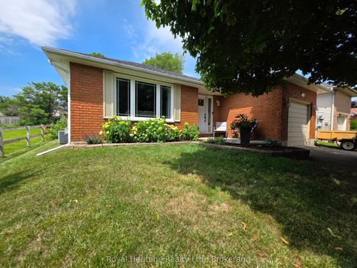 25 Hewson Dr, Port Hope, ON, L1A4C8 | Card Image