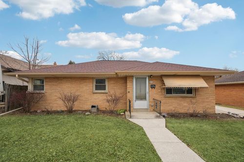 2818 S 72nd Street, WEST ALLIS, WI, 53219 | Card Image