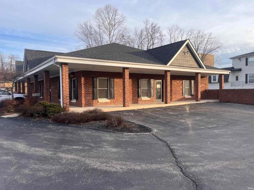 2495 S Walnut Street Pike, Bloomington, IN, 47401-8431 | Card Image