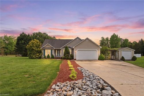 3076 Lock Highland Ct, Climax, NC, 27233-9701 | Card Image