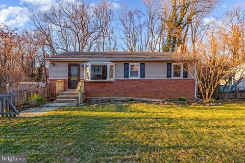 5402 Trent St, CLINTON, MD, 20735-2418 | Card Image