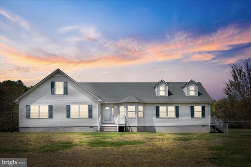 321 Walnut Point Rd, Heathsville, VA, 22473-2912 | Card Image