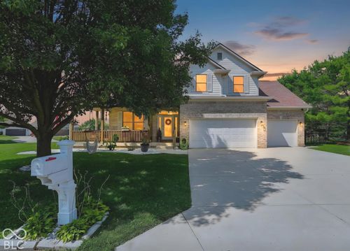 1020 Sunset Bay, Cicero, IN, 46034-9129 | Card Image