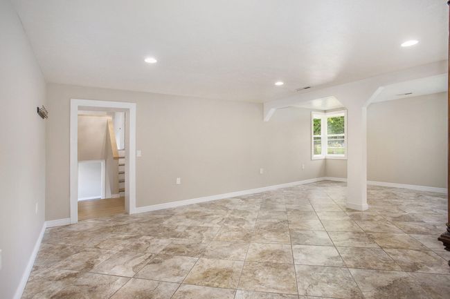 716 Langrick St, House other with 6 bedrooms, 2 bathrooms and null parking in Sturgis MI | Image 5