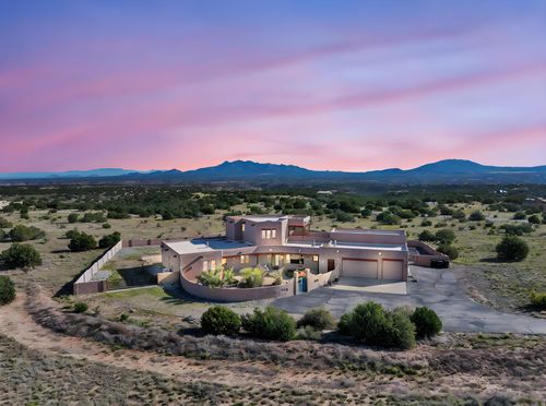 5 La Aguapa, Sandia Park, NM, 87047-9676 | Card Image