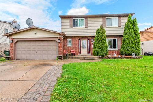 36831 Kyro Ct, Sterling Heights, MI, 48310-4600 | Card Image