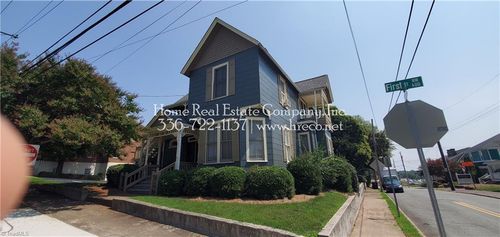 412 W 1st St, Winston-Salem, NC, 27101-2866 | Card Image
