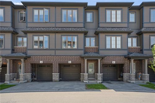 5-124 Compass Trail, Cambridge, ON, N3E0E3 | Card Image
