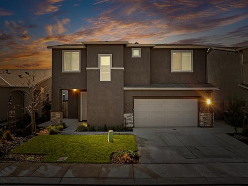 292 Postma St, Manteca, CA, 95337-9090 | Card Image