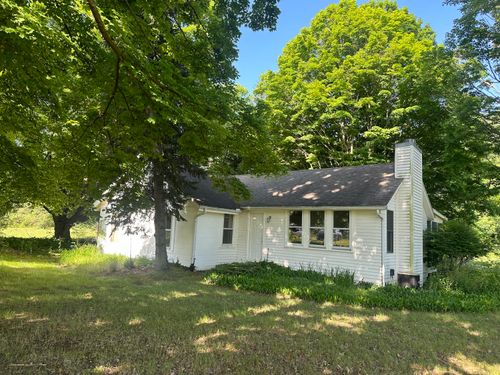10406 N 300 E, La Porte, IN, 46350-8881 | Card Image