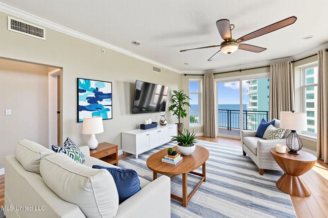 Living Room | Image 4