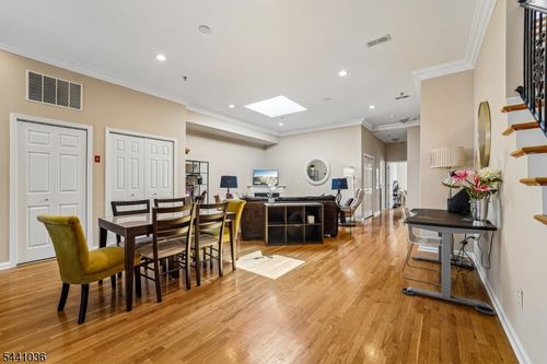4a-128 Jackson St, Hoboken, NJ, 07030-6091 | Card Image