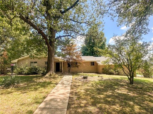 1605 Arapaho Ave, Springdale, AR, 72764-6902 | Card Image