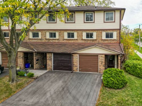 1-34 Bow Valley Dr, Hamilton, ON, L8E3L4 | Card Image