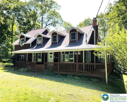 143 Cathleen Dr, East Stroudsburg, PA, 18302-7706 | Card Image