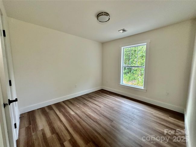 Bedroom 2 | Image 14