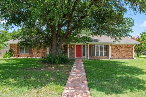 1905 Nueces Dr, College Station, TX, 77840-4843 | Card Image