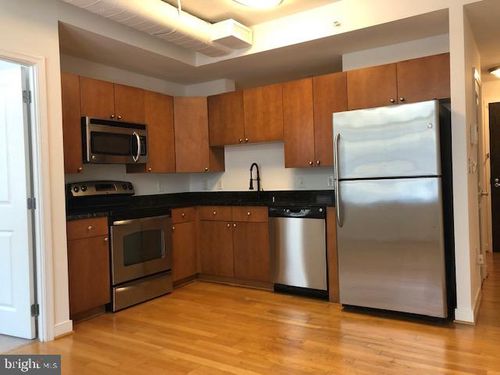 306-155 Potomac Psge, OXON HILL, MD, 20745-1565 | Card Image