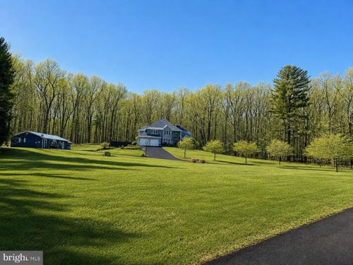 405 Houtz Ln, PORT MATILDA, PA, 16870-8730 | Card Image