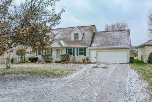 51613 Sass Rd, Chesterfield, MI, 48047-5935 | Card Image