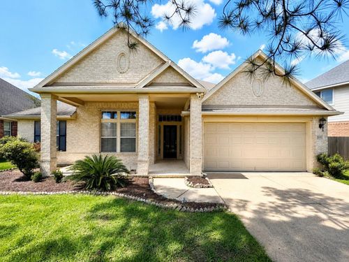 3043 Summercrest Dr, Pearland, TX, 77584-5104 | Card Image