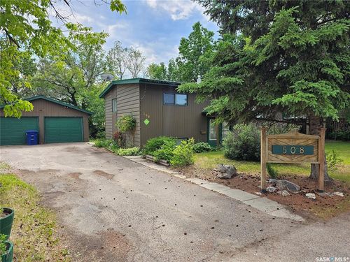 508 5th Ave W, Meadow Lake, SK, S9X1A9 | Card Image