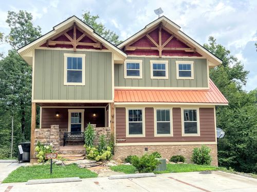 1018 Potters Way, Gatlinburg, TN, 37738 | Card Image